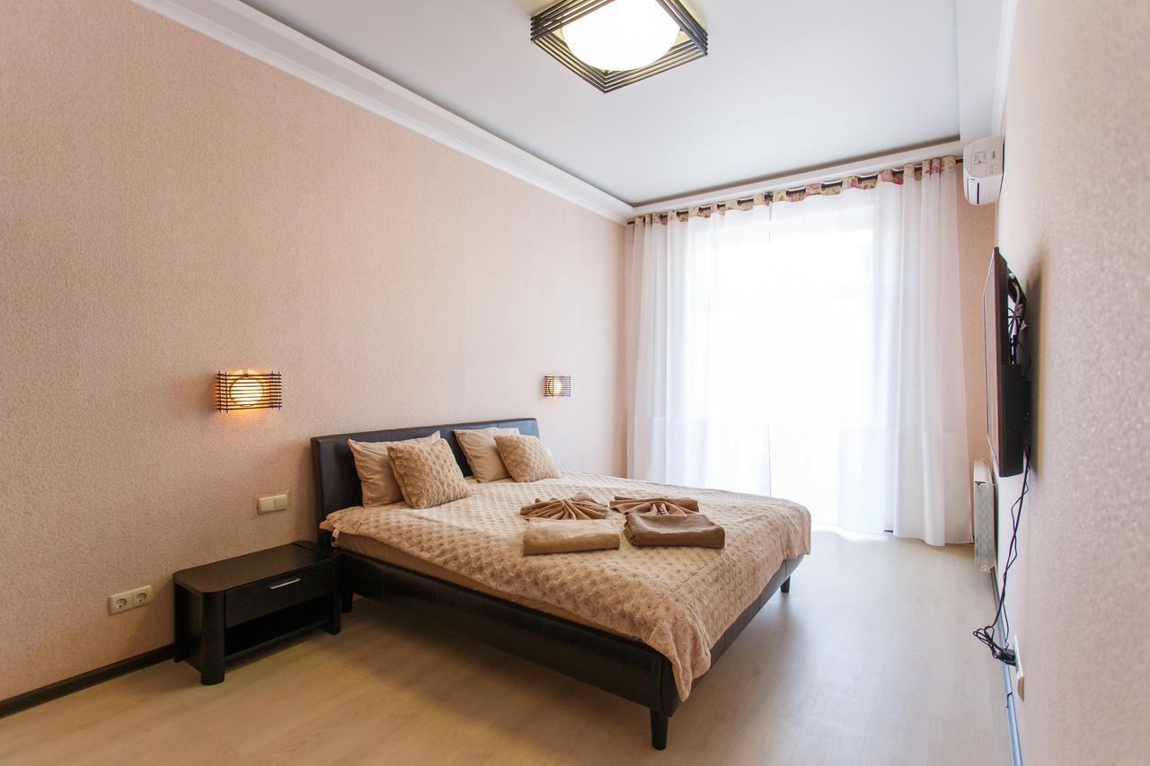 Central Area Apartments Kyiv Exterior photo